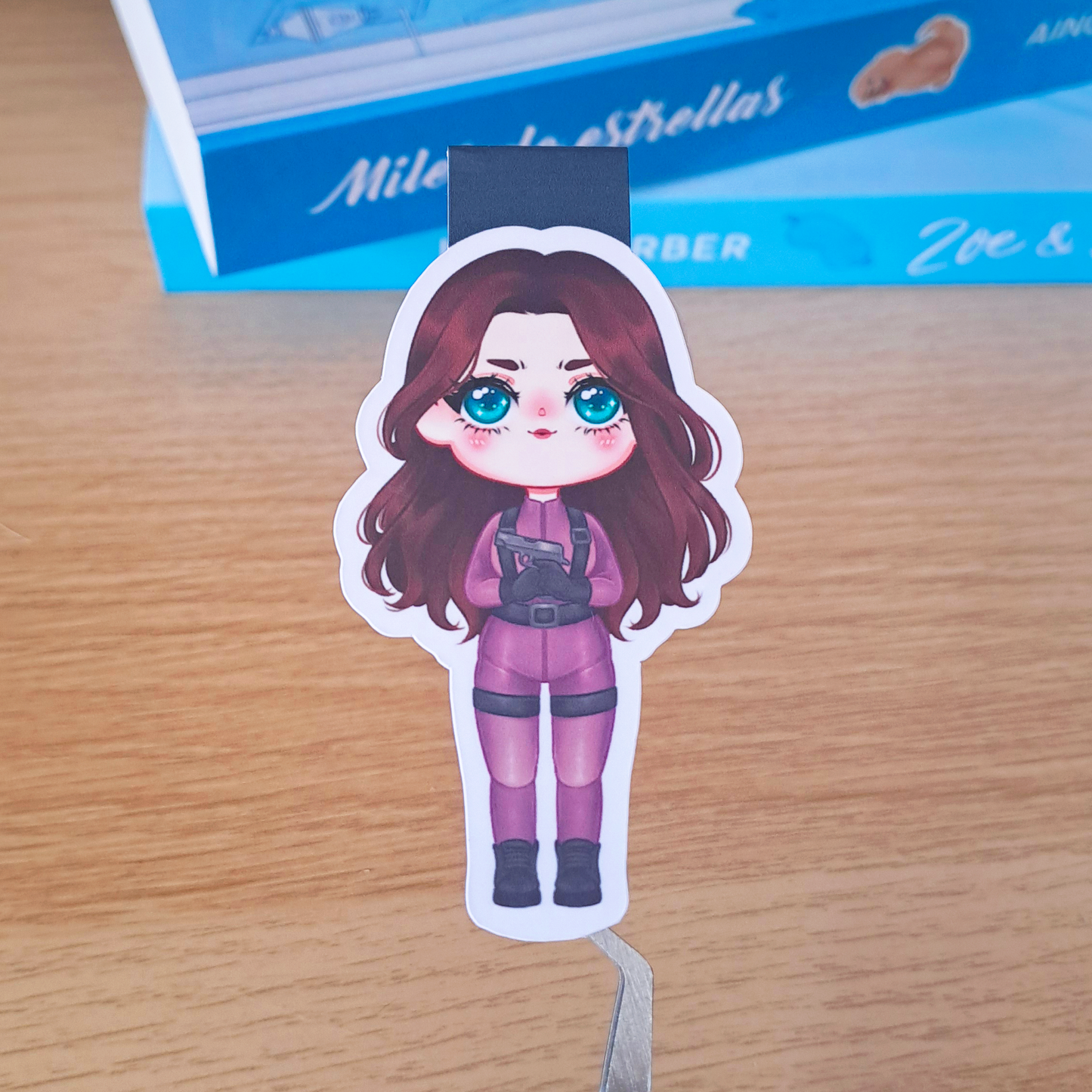Marcapáginas magnético Shatter me